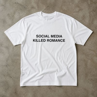 Футболка social media killed romance y2k vintage