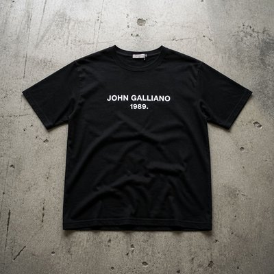 Футболка John Galliano